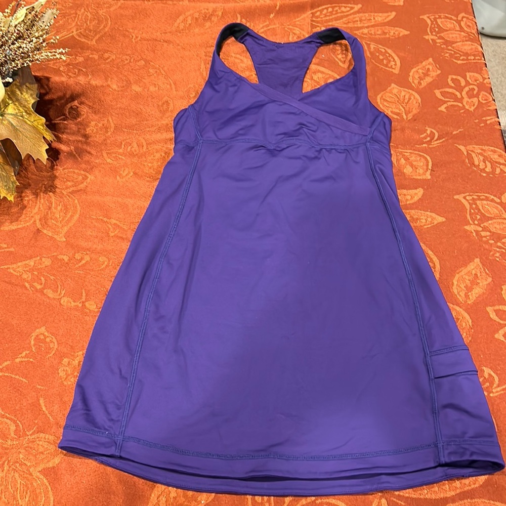 Lululemon Top Size 4